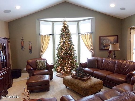 3rd image of 3467 Timothy Dr