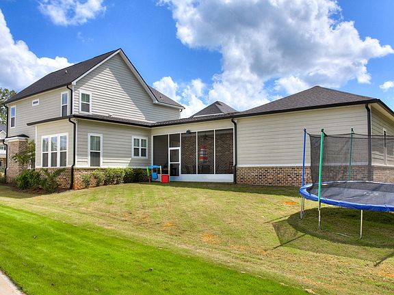 2nd image of 712 Pretoria Drive Drive