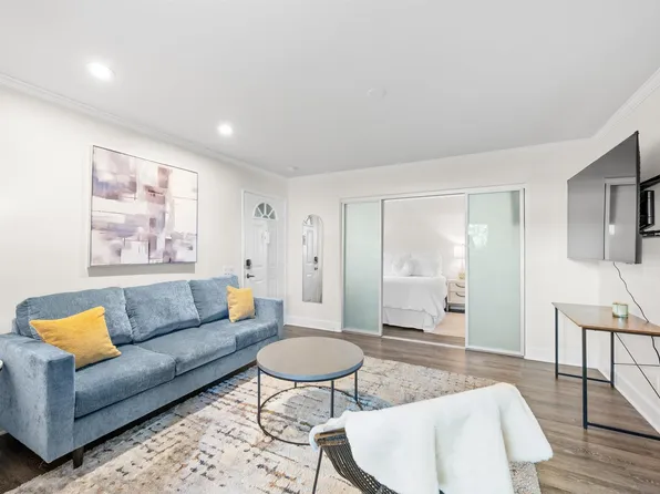 8581 Villa La Jolla Dr APT N, La Jolla, CA 92037