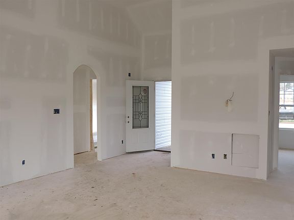 4th image of 547 Summerhaven Lot 547