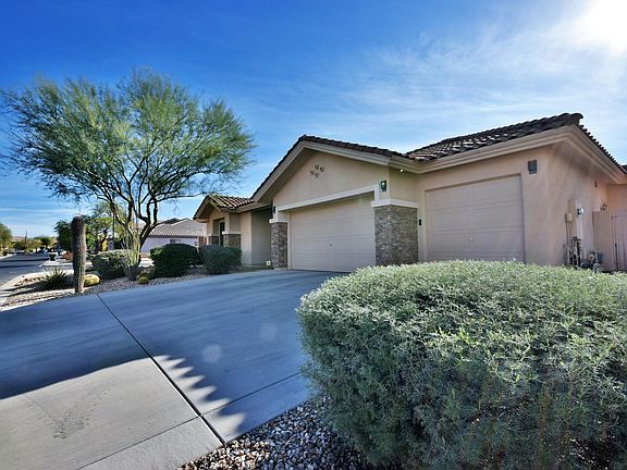 3rd image of 5413 E CALLE DE LAS ESTRELLAS Drive