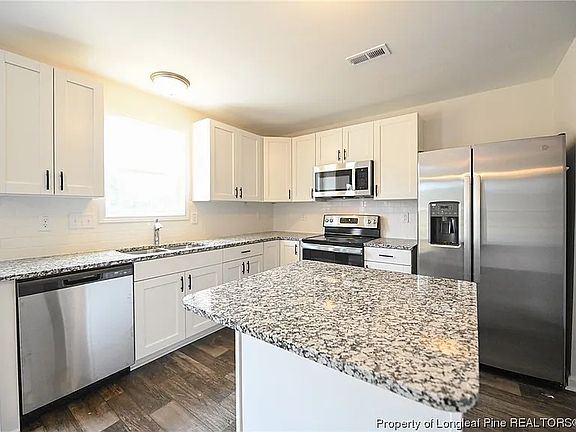 5th image of 1729 Ramsdale Rd