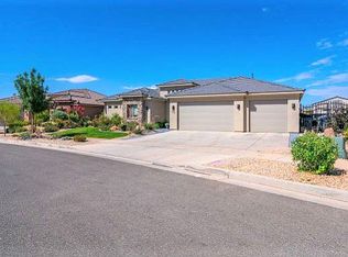 733 N Sage Creek Cir, Washington, UT 84780