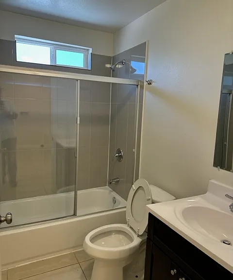 3428 S Norton Ave — Photo 8