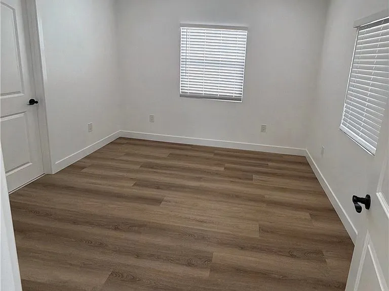 3933 E Cesar E Chavez Ave — Photo 9