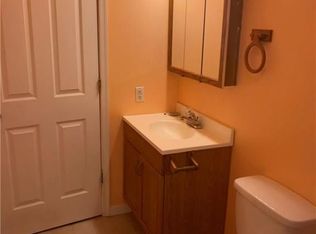 5844 Kesslersville Rd, Nazareth, PA 18064