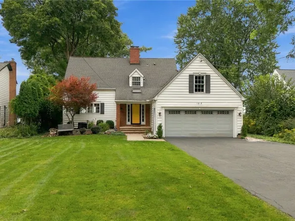 1819 Winter Rd, Grand Island, NY 14072