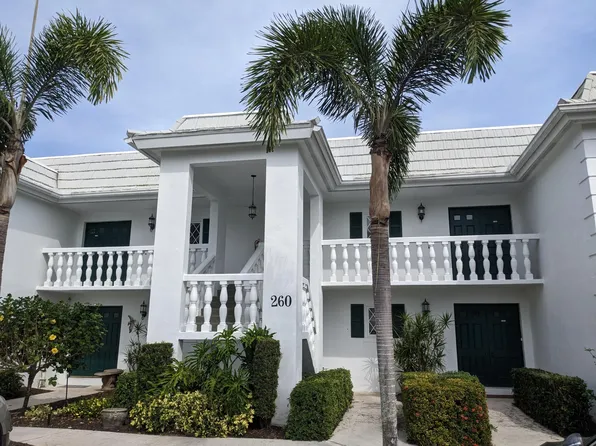 260 Palm River Blvd APT A201, Naples, FL 34110
