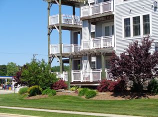 201 S William St UNIT 18, Ludington, MI 49431