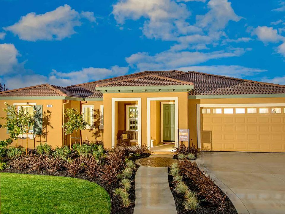 TRI Pointe Berkshire Residence 2 Exterior