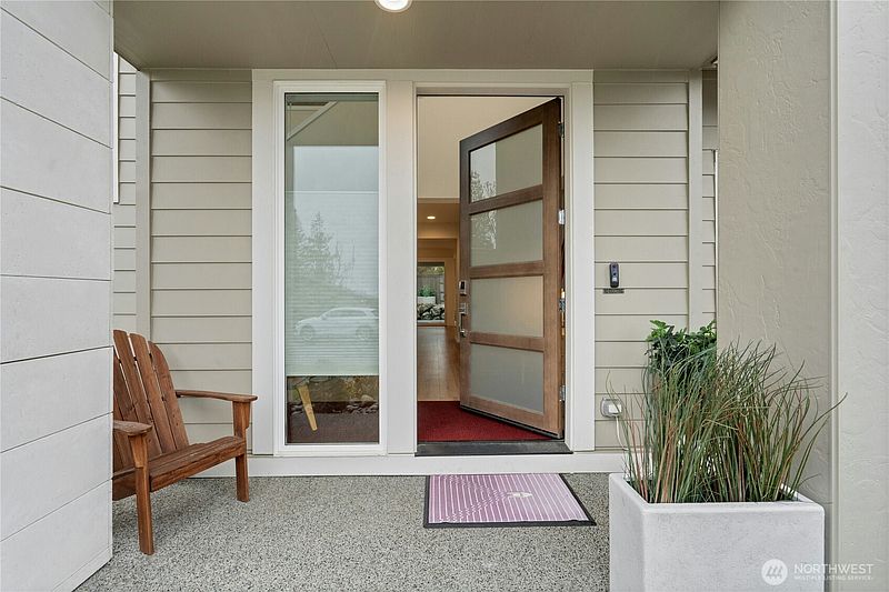 2nd image of 19229 133rd Street SE