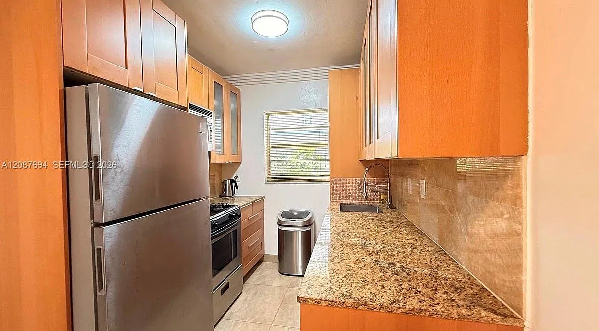 Arcadia House Condo — Photo 4