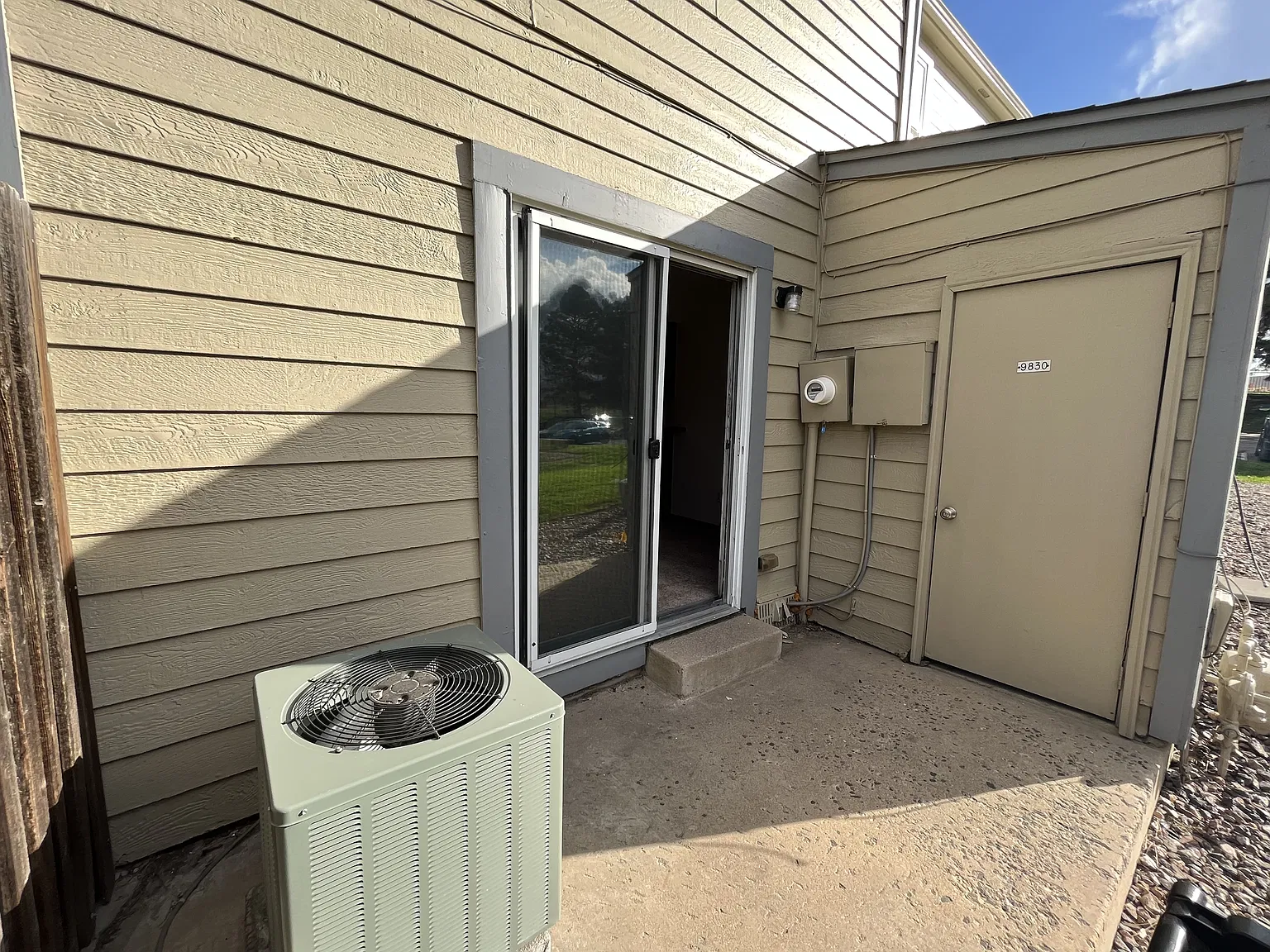 9830 W Cornell Pl - - — Photo 4