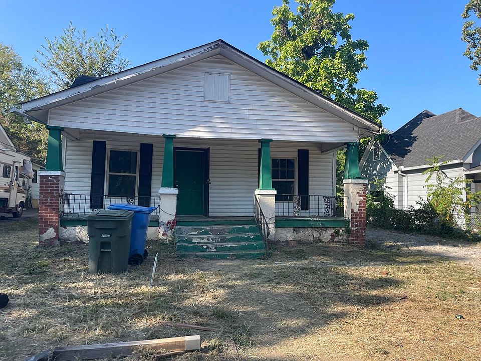 1st image of 2102 Elmendorf St