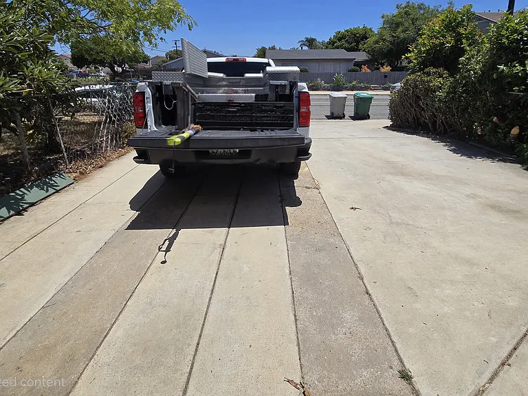 Large 2 car Driveway