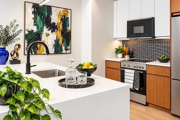 Kitchen, photo 1
