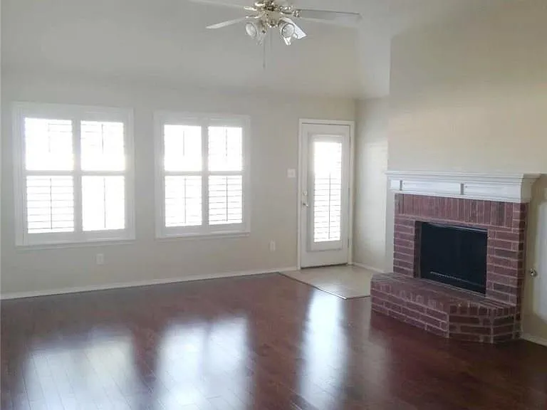 1724 River Oaks Dr — Photo 9