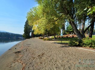 5770 E Shoreline Dr, Post Falls, ID 83854