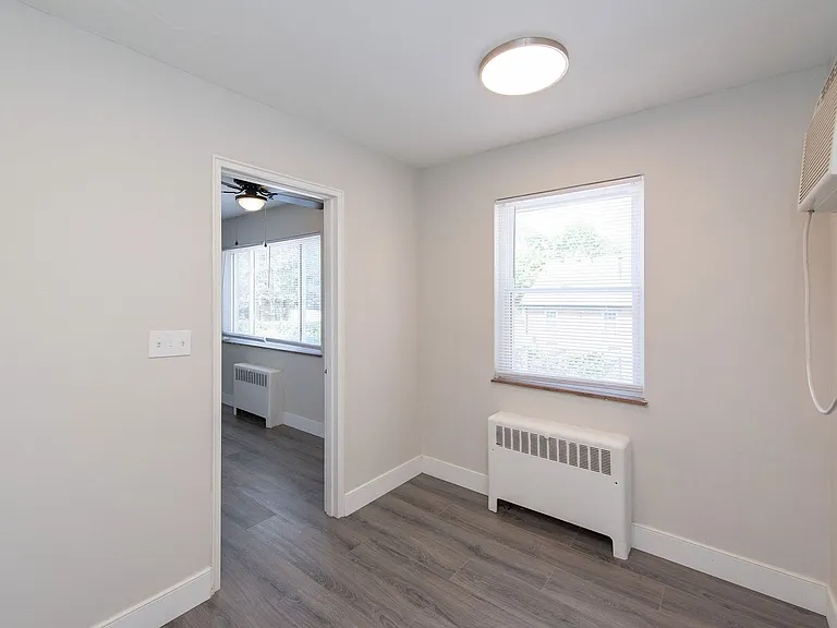 Pax- Paxton Woods 4173 — Photo 20