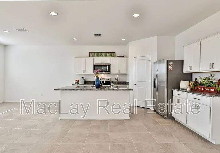 1133 W Descanso Canyon Dr — Photo 6