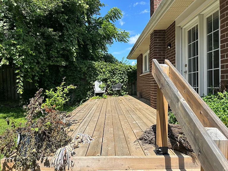 368 Fairlawn St — Photo 28