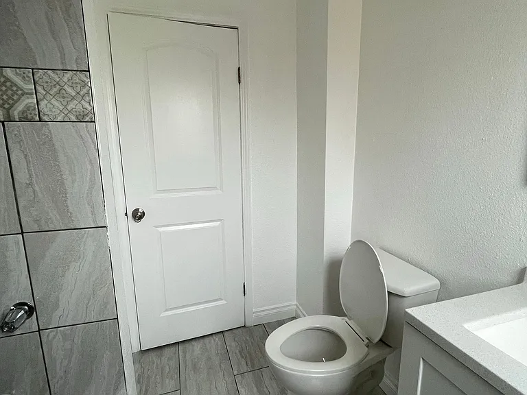 3711 Pueblo Ave #3 — Photo 31