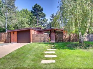 3080 S Cornell Cir, Englewood, CO 80113
