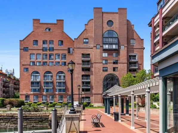 357 Commercial St APT 219, Boston, MA 02109