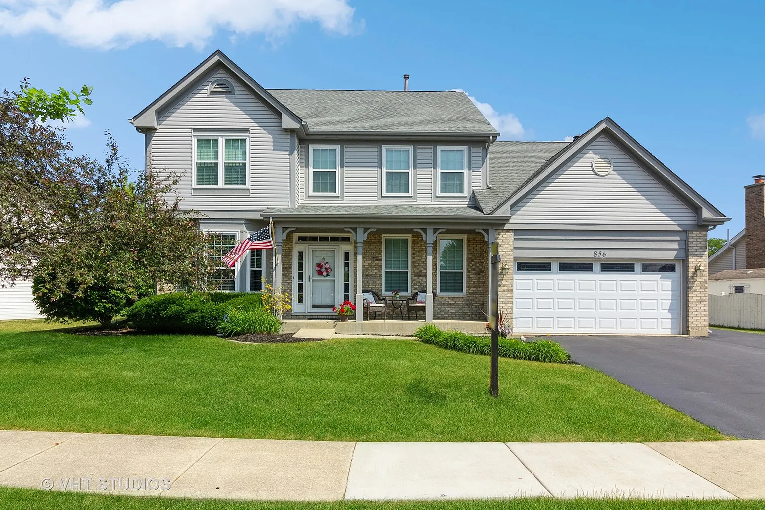 856 Longmeadow Dr photo 1