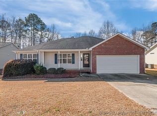 525 Tucks Ct, Sanford, NC 27330