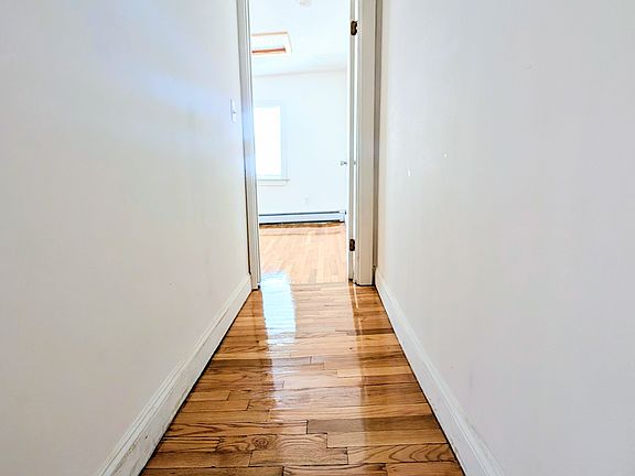 5th image of 38-40 Greenwich St #3