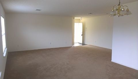 4th image of 3321 Settlement Dr