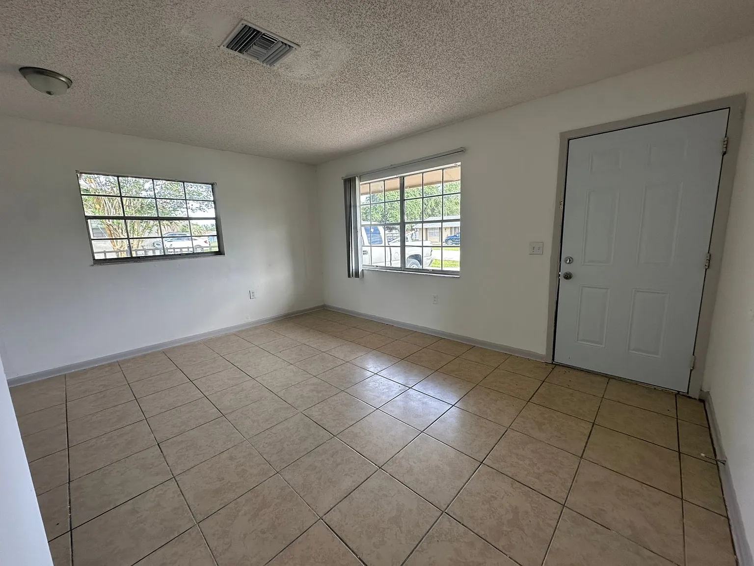 3699 SW 148TH PL — Photo 2