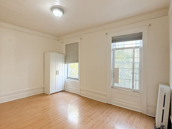 2nd image of 723 W 180th St Unit 63