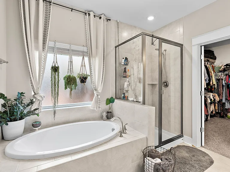 1327 Batbriar Rd — Photo 17