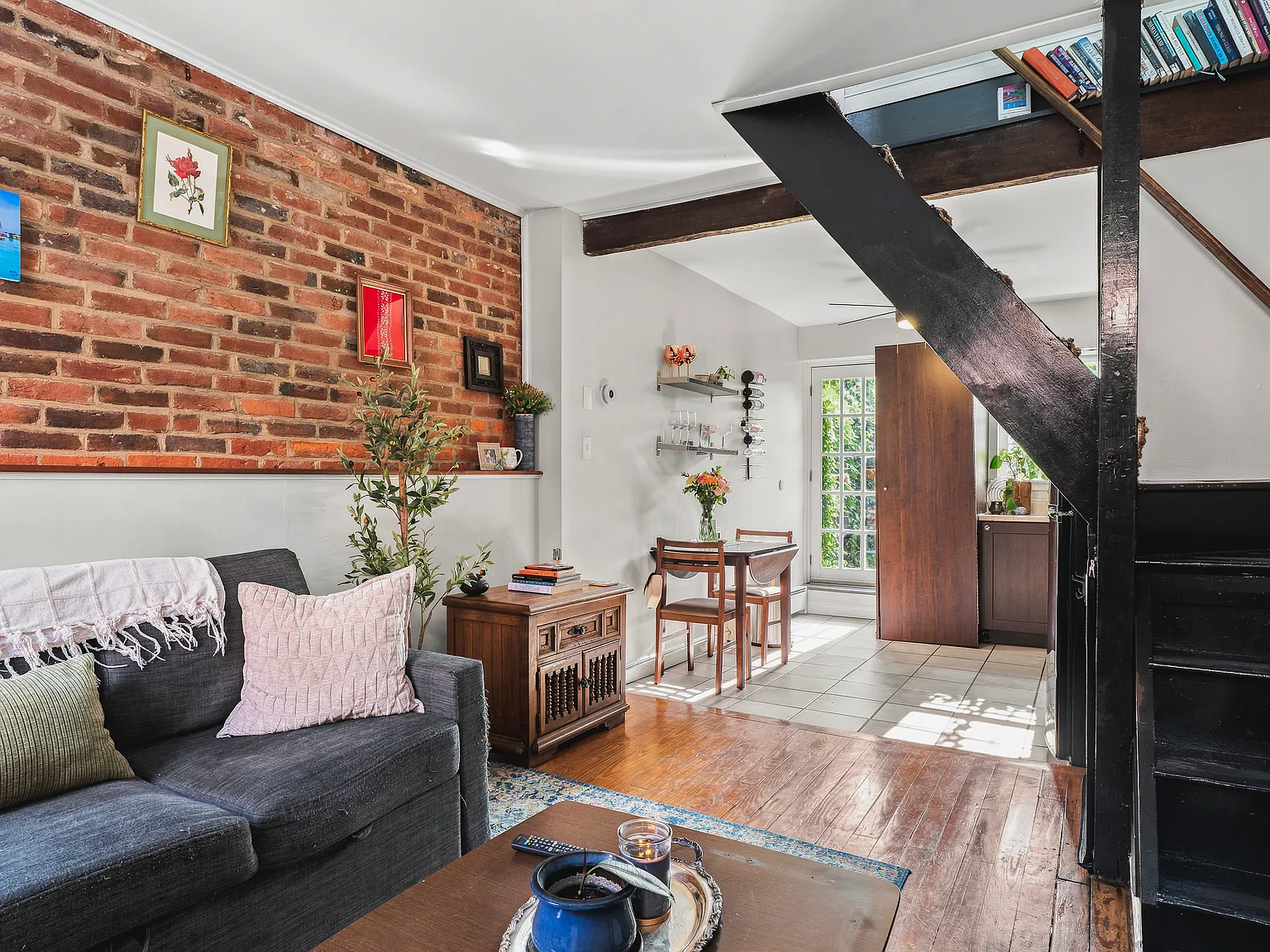 1 bed, 572 sqft, $1,600 — Photo 4
