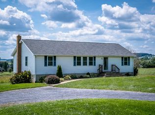 766 Hulings Ln, Timberville, VA 22853