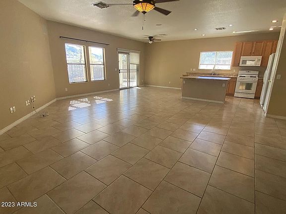 5th image of 1317 E MILADA Drive