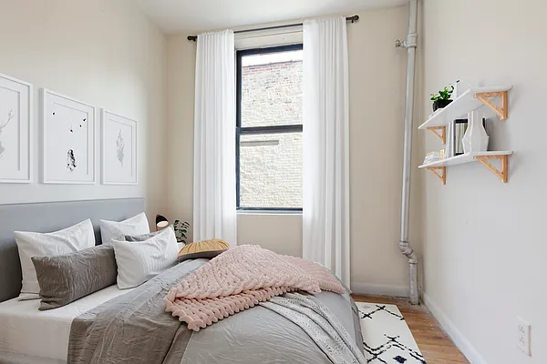 Rented by Bohemia Realty Group | media 4