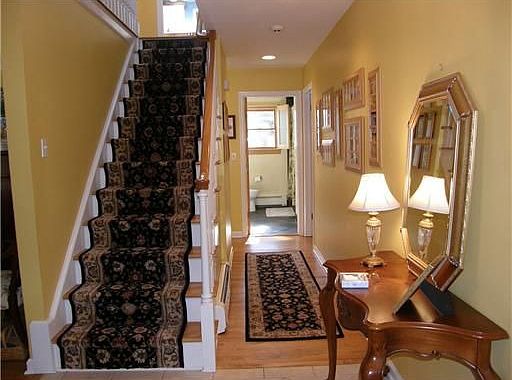 4th image of 121 Southwood Dr