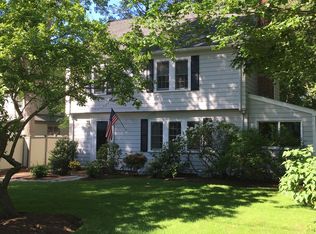 45 Summit Rd, Wellesley, MA 02482