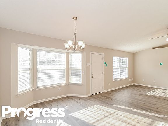 5th image of 3398 Deerfield Pointe Dr