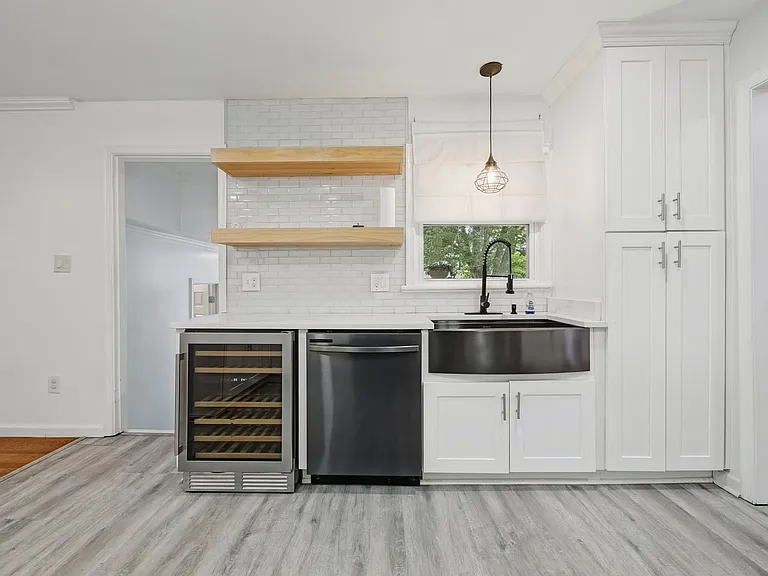 1757 Lafayette Dr — Photo 13