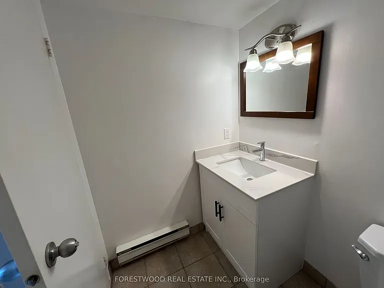 35 Trailwood Dr #711 — Photo 24