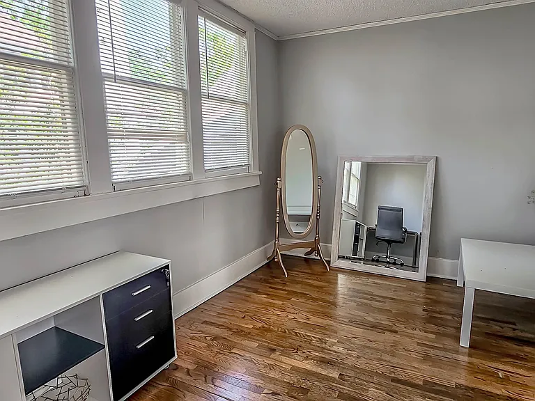 1389 Agnes Pl — Photo 28