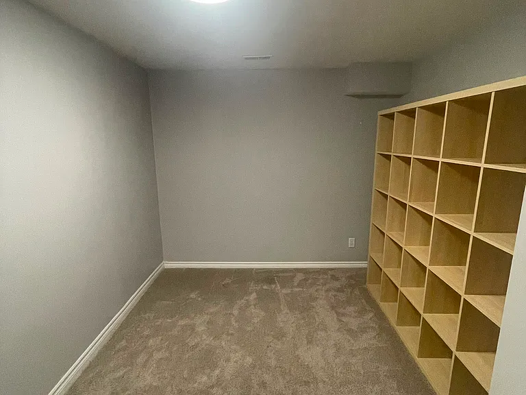 45 Bowen Dr #0 — Photo 3