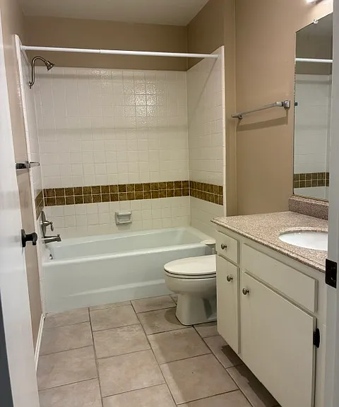 2028 Ayala St — Photo 28