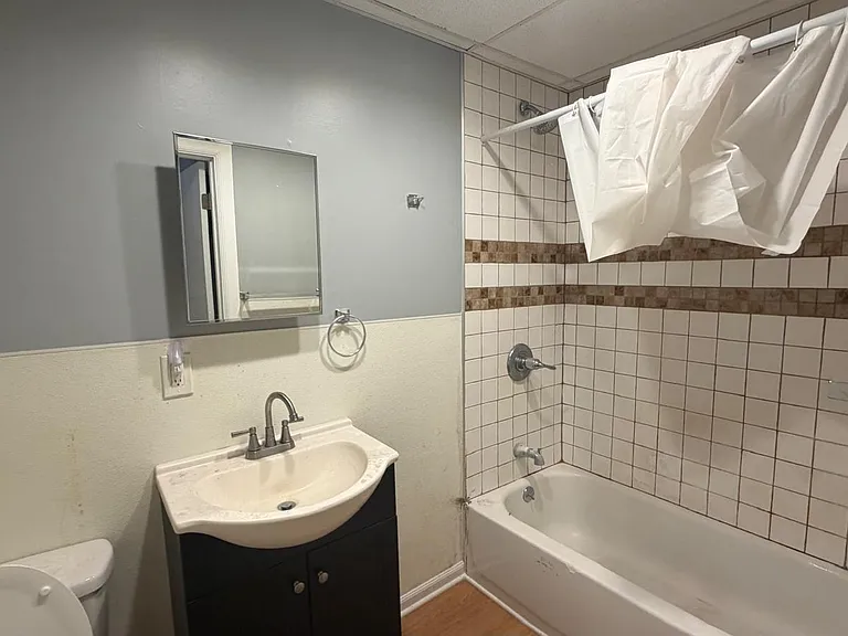 118 W Main St #2 — Photo 6