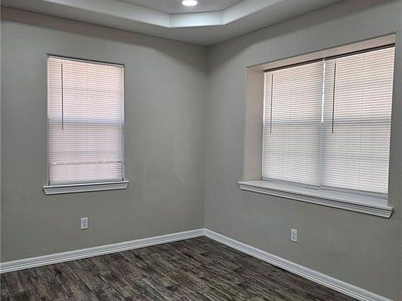 5th image of 1109 Del Monte Dr