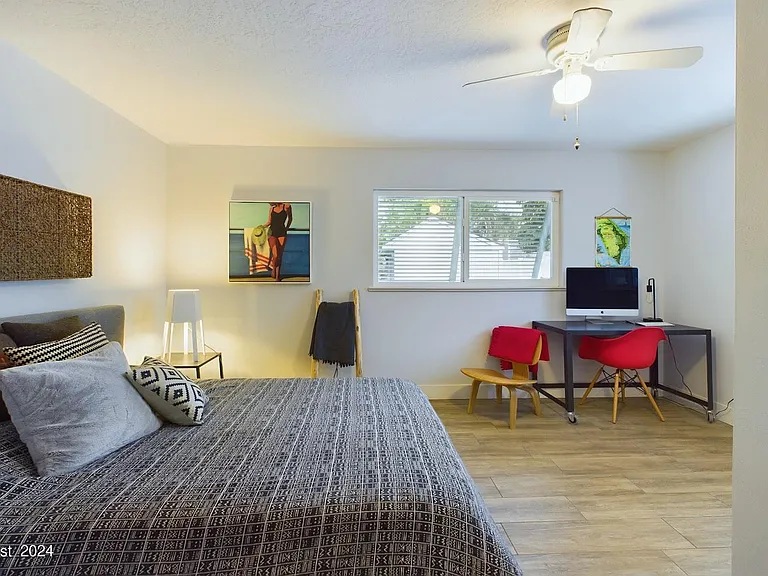 1445 Bayshore Dr — Photo 16